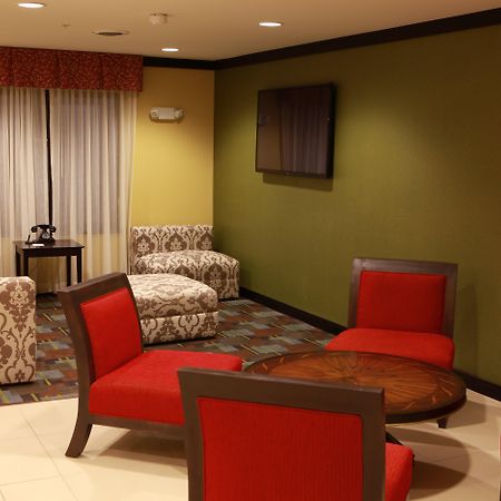 Holiday Inn Express And Suites Detroit North-Troy By Ihg Buitenkant foto