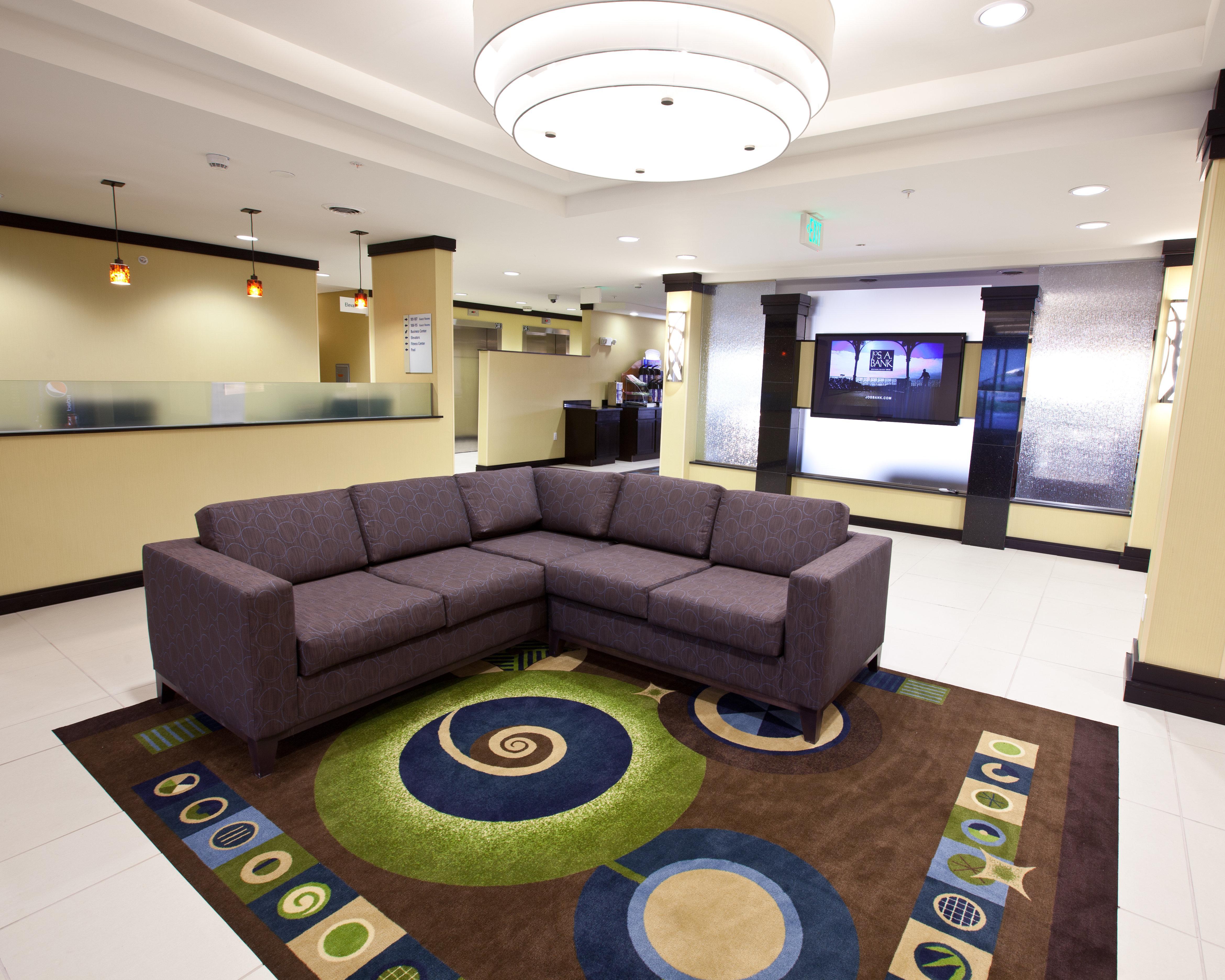 Holiday Inn Express And Suites Detroit North-Troy By Ihg Buitenkant foto
